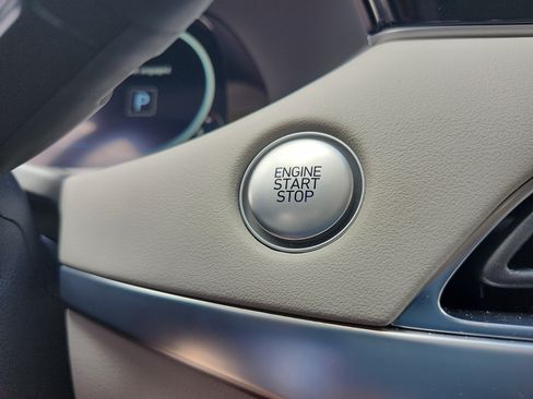 Certified 2022 Hyundai Palisade Calligraphy FWD image 31