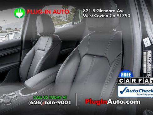 Used 2023 Alfa Romeo Stelvio Sprint image 7