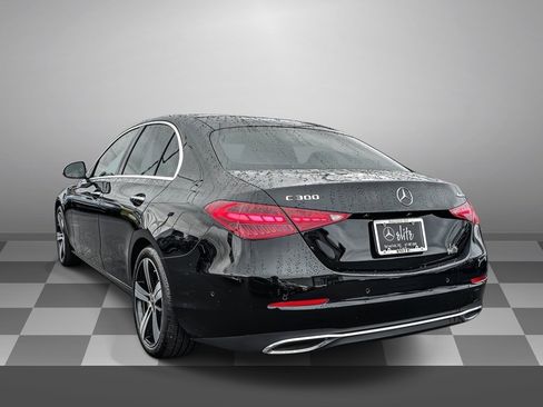 Used 2025 Mercedes-Benz C 300 4MATIC Sedan image 4