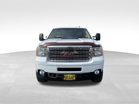 Used 2014 GMC Sierra 2500 Denali AWD/4WD image 9