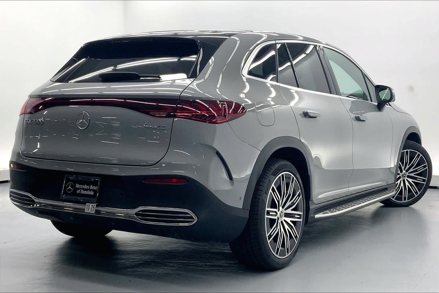 Used 2023 Mercedes-Benz EQE 500 4MATIC SUV image 5
