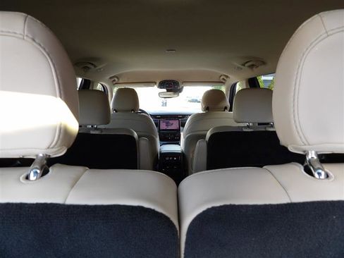 Used 2021 Jeep Grand Cherokee L Limited image 16