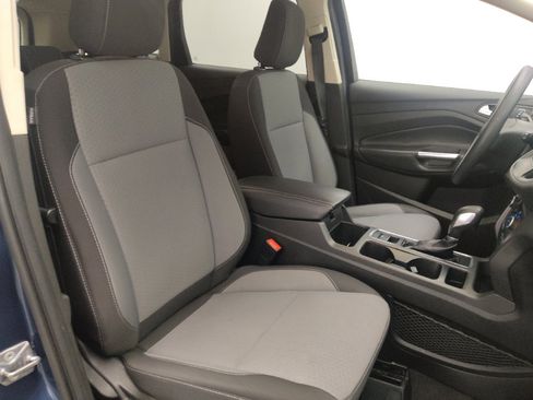 Used 2018 Ford Escape SE w/ Ford Safe & Smart Package image 21