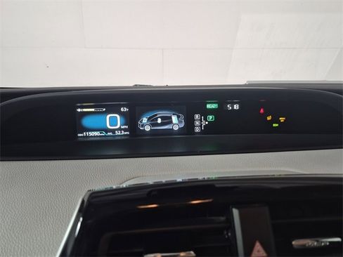 Certified 2016 Toyota Prius Four image 27