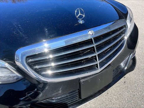 Used 2015 Mercedes-Benz E 350 4MATIC Sedan w/ Premium 1 Package image 24