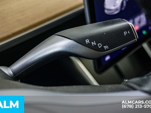 Used 2018 Tesla Model 3 Long Range RWD image 30