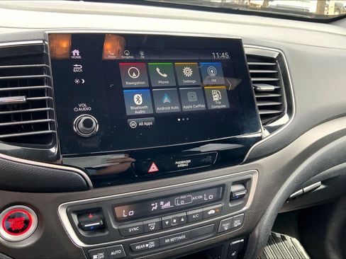Used 2022 Honda Passport TrailSport image 34