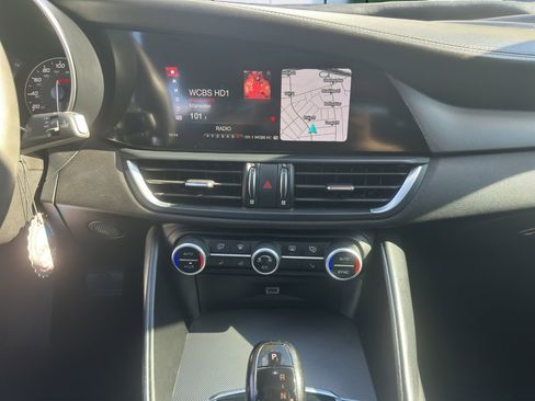 Used 2018 Alfa Romeo Giulia Ti w/ TI Leather Package image 16