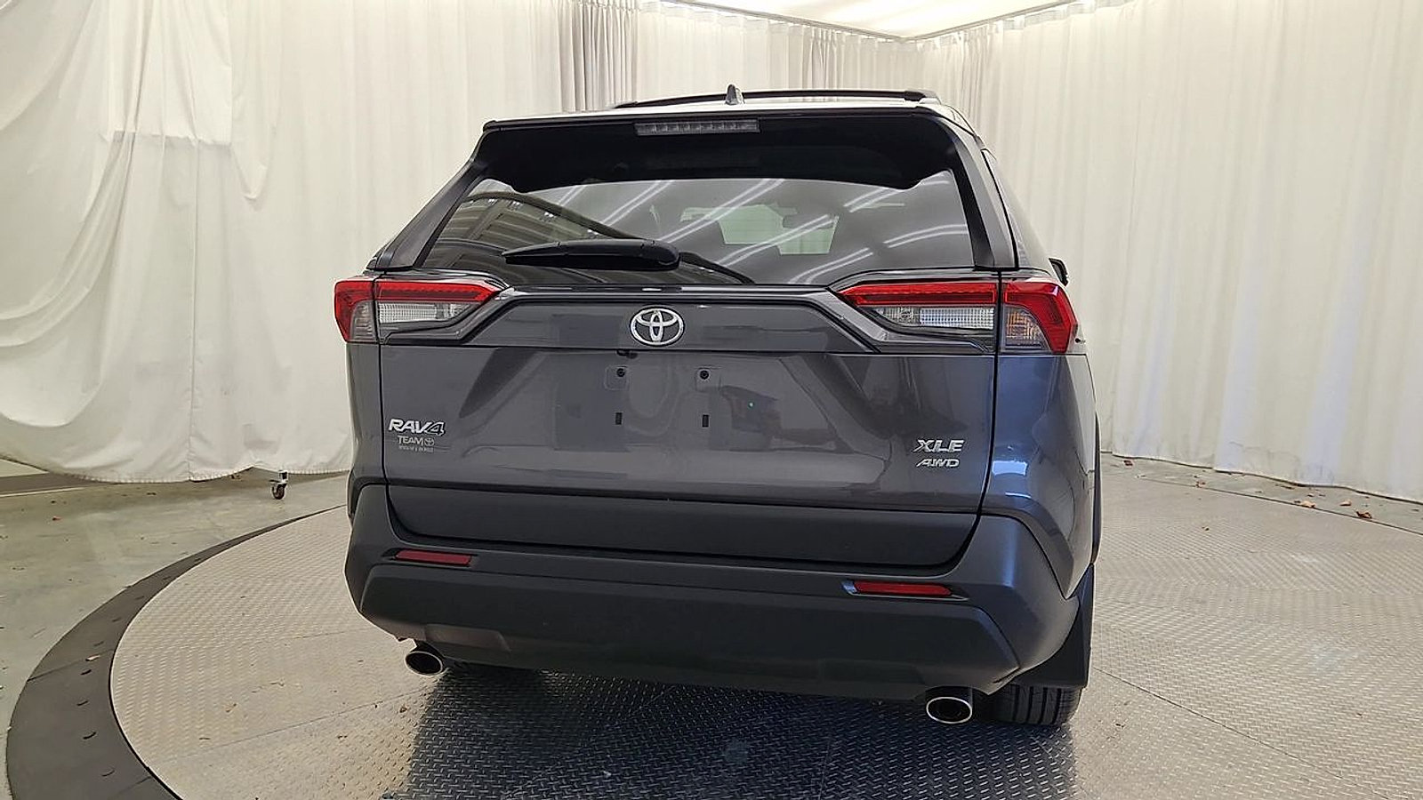 Certified 2023 Toyota RAV4 XLE w/ XLE Grade Weather Package AWD/4WD image 4