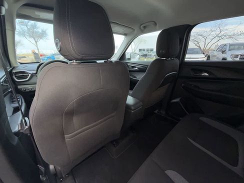 Used 2025 Chevrolet TrailBlazer LT image 12