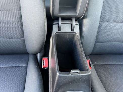 Used 2018 Chevrolet Cruze LS FWD image 23