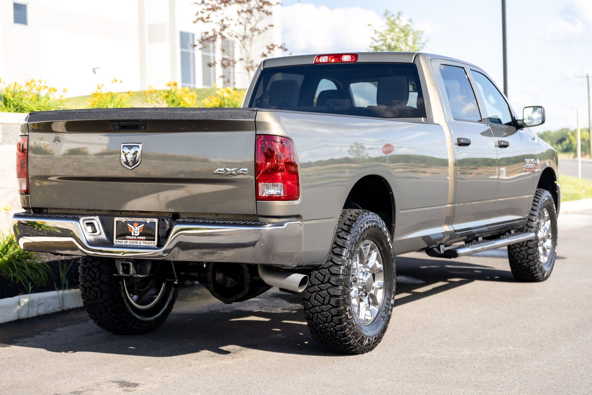 Used 2013 RAM 2500 Tradesman w/ Chrome Appearance Group AWD/4WD image 8