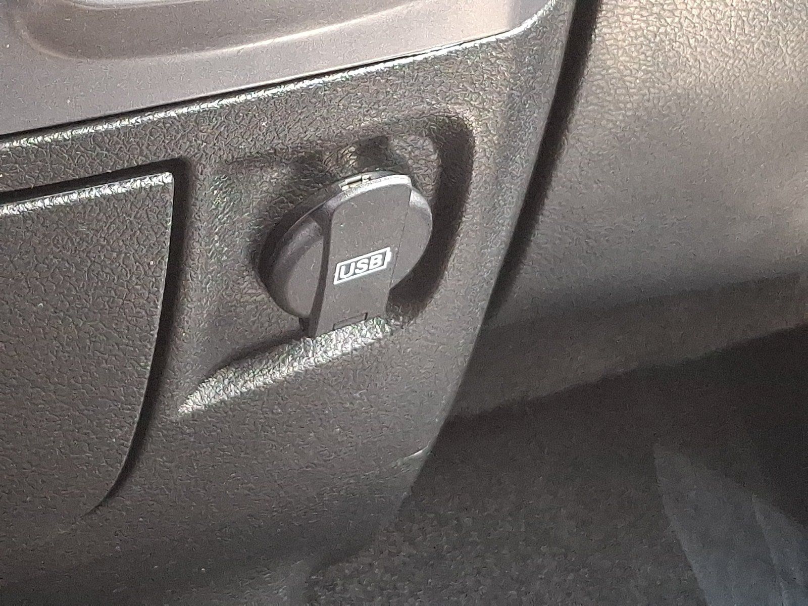 Certified 2024 RAM 1500 Warlock AWD/4WD image 25