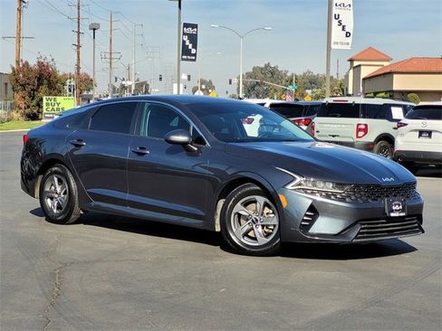 Used 2022 Kia K5 LXS image 2