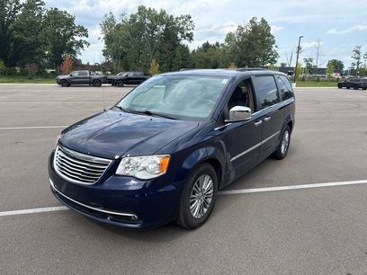Used 2016 Chrysler Town & Country Touring-L