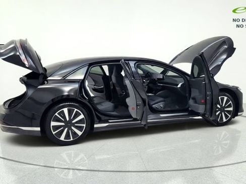 Used 2025 Lucid Air Pure RWD image 19