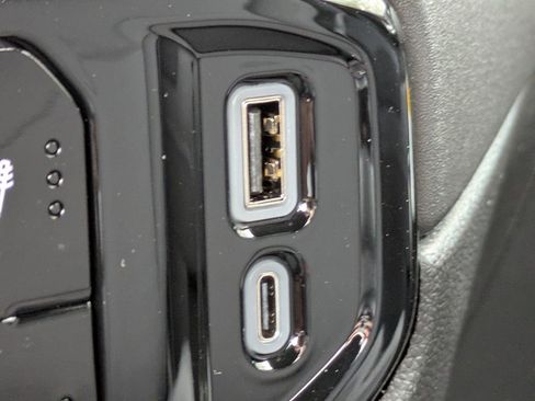 New 2025 Chevrolet Silverado 1500 RST image 21