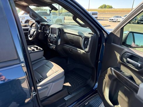 Used 2020 Chevrolet Silverado 1500 LT w/ Texas Edition AWD/4WD image 14