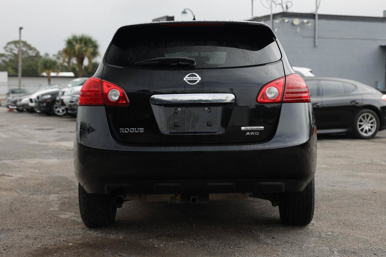 Used 2013 Nissan Rogue S w/ Special Edition Pkg AWD/4WD image 7