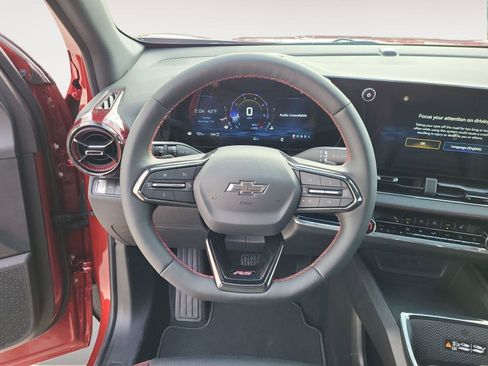 Used 2025 Chevrolet Equinox RS image 13