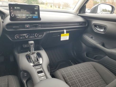 New 2026 Honda HR-V LX image 11