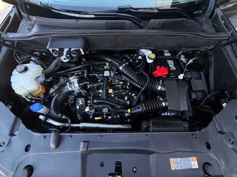 Used 2022 Lincoln Nautilus Black Label w/ Class II Trailer Tow Package image 32