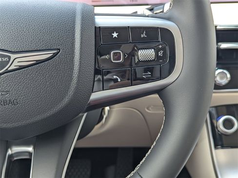 New 2026 Genesis GV70 2.5T Select image 17