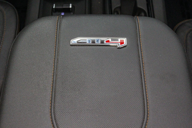 Used 2024 GMC Sierra 2500 AT4 w/ AT4 Preferred Package AWD/4WD image 25