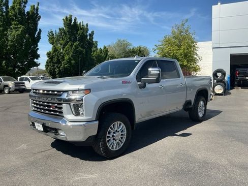 Used 2021 Chevrolet Silverado 2500 LTZ w/ LTZ Premium Package AWD/4WD image 10