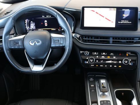 Certified 2025 INFINITI QX60 Luxe w/ Vision Package image 22