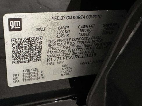 Used 2024 Chevrolet Trax LS w/ LS Convenience Package FWD image 32