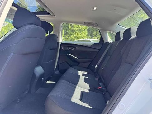 Certified 2023 Honda Accord EX image 10