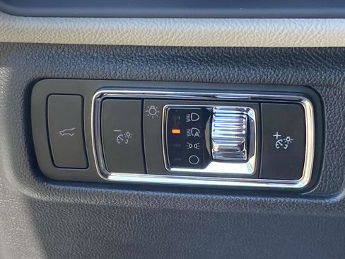 New 2025 Lincoln Corsair Reserve image 29