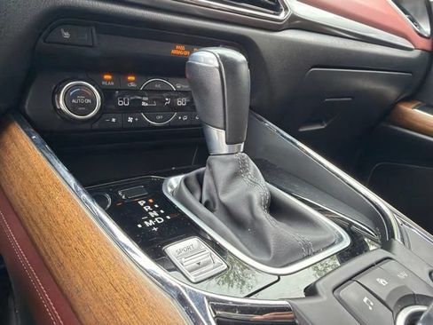 Used 2017 MAZDA CX-9 Signature AWD/4WD image 19