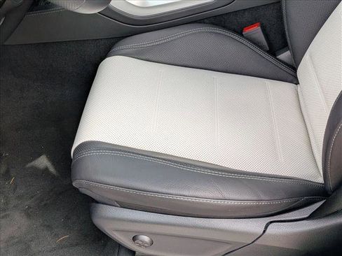 New 2026 Mercedes-Benz GLE 580 4MATIC image 4