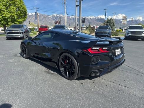 Used 2024 Chevrolet Corvette Stingray Premium Cpe w/ Z51 Performance Package image 5