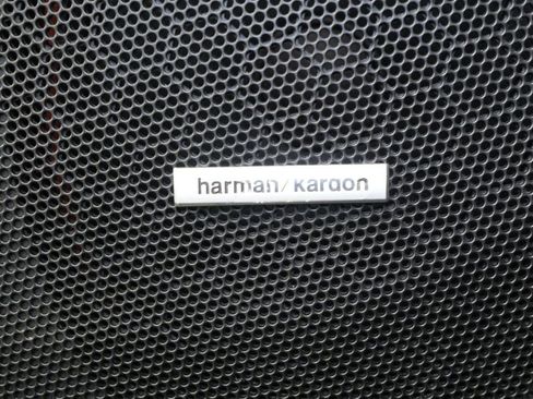 Used 2019 Subaru Forester Limited w/ Popular Package #3 image 18