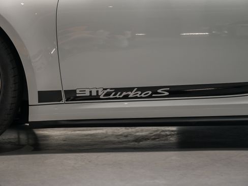 Used 2025 Porsche 911 Turbo S AWD/4WD image 7