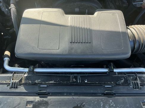 Used 2024 Chevrolet Suburban RST w/ Luxury Package image 25