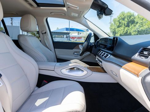 Used 2022 Mercedes-Benz GLE 350 GLE 350 Sport Utility 4D image 36