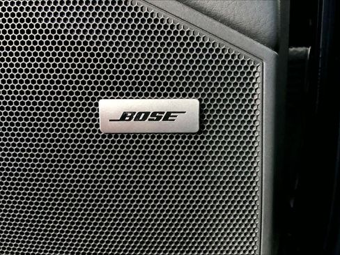 Used 2022 Porsche Cayenne image 68