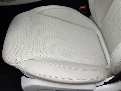 Used 2019 Mercedes-Benz E 450 4MATIC Sedan image 16