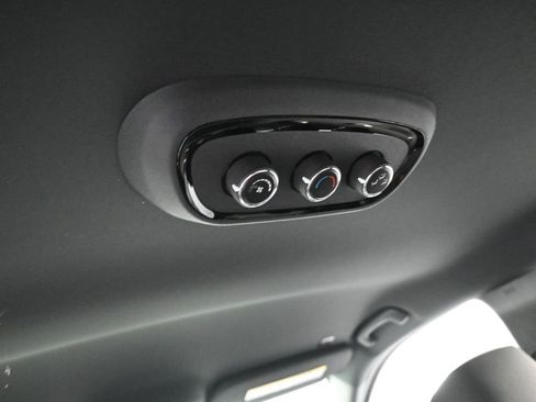 Used 2024 Dodge Durango SXT w/ 3rd Row Seating Group image 27