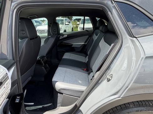 New 2026 Volkswagen ID.4 Pro RWD image 13