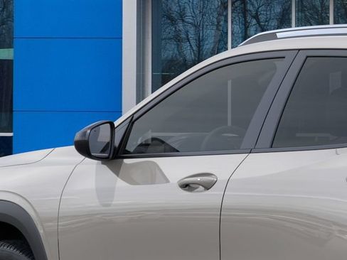 New 2026 Chevrolet Trax ACTIV w/ Driver Confidence Package FWD image 12