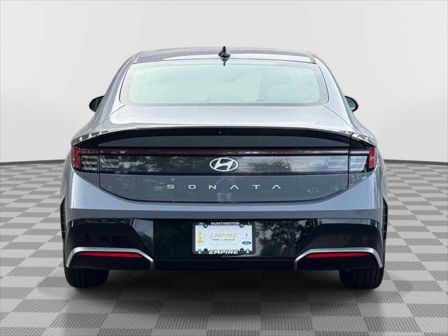 Used 2024 Hyundai Sonata SEL FWD image 6