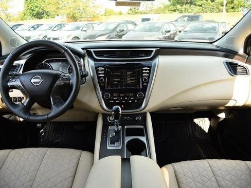 Certified 2024 Nissan Murano Platinum w/ Cargo Package image 8