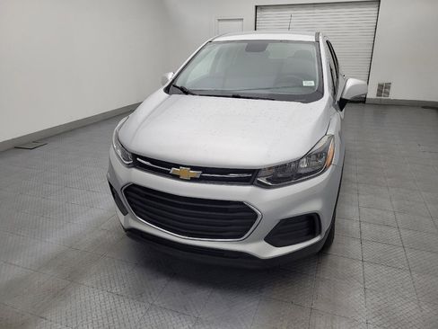 Used 2020 Chevrolet Trax LS w/ Tint and Cruise Package FWD image 15
