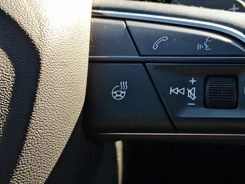 Used 2021 Audi A4 2.0T Premium Plus w/ Premium Plus Package image 25