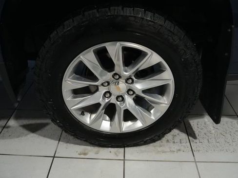 Used 2021 Chevrolet Silverado 1500 LTZ image 10